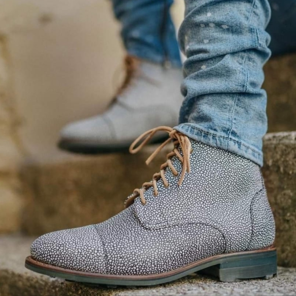 Size 9 Mens Taft Dragon Boot In Stone (Runs Smaller Than Official Sizes)